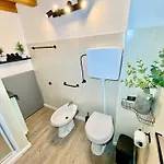 Bed & Breakfast Rustic Retreat