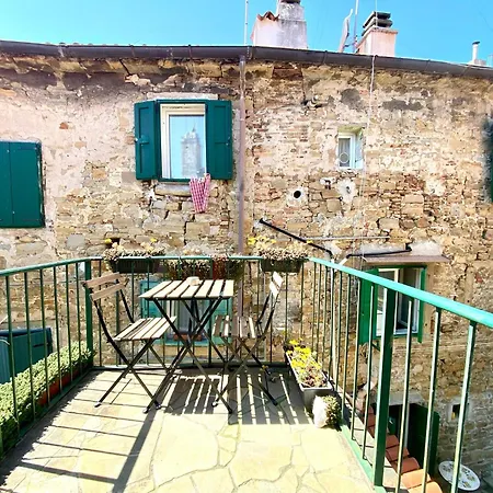 Rustic Retreat Múggia