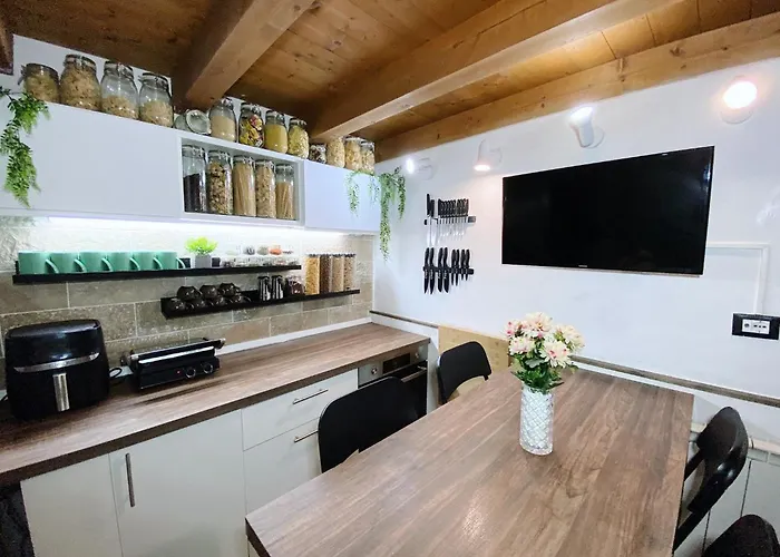 Bed & Breakfast Rustic Retreat 3*